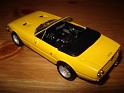 1:43 Hot Wheels Ferrari 365 GTS/4 1968 Amarillo. Subida por DaVinci